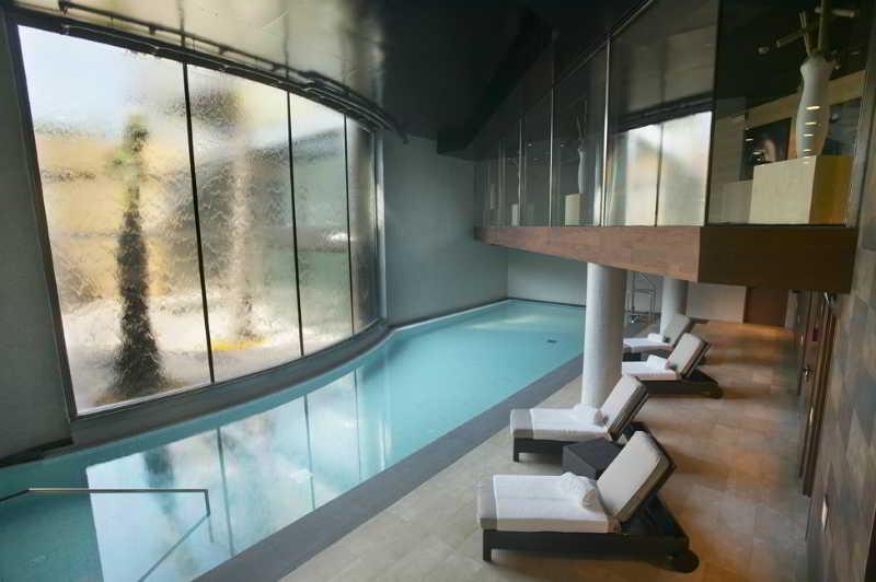 Hotel Miramar Barcelona Gl Exterior foto The spa at the hotel