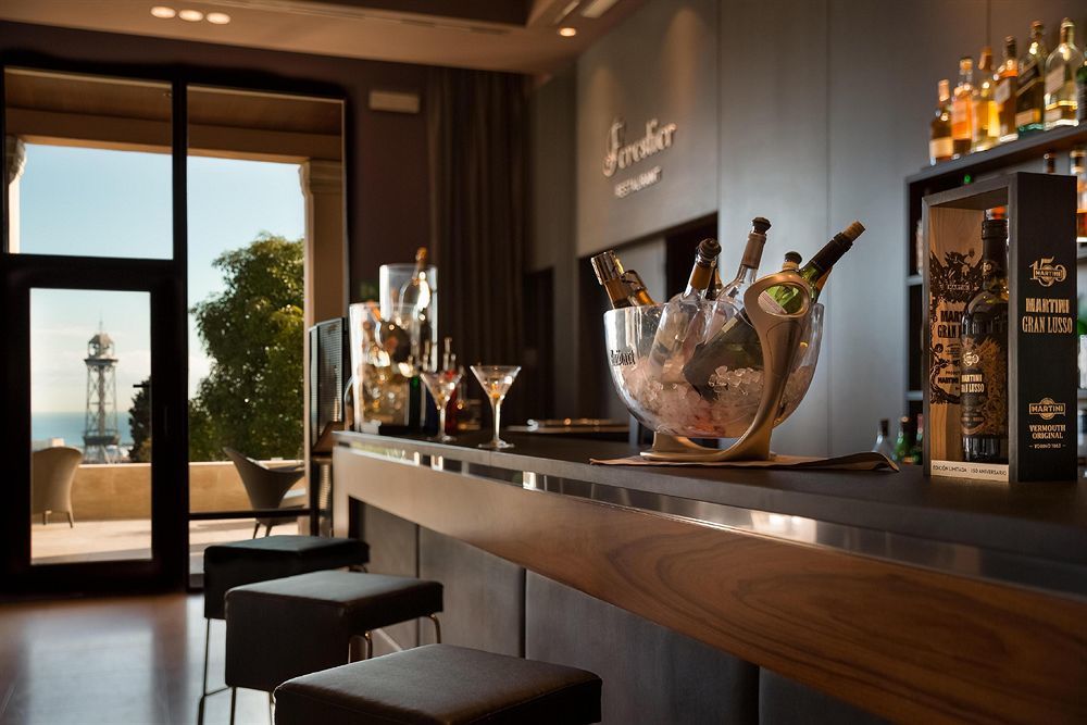 Hotel Miramar Barcelona Gl Exterior foto The bar at the Mandarin Oriental, Athens