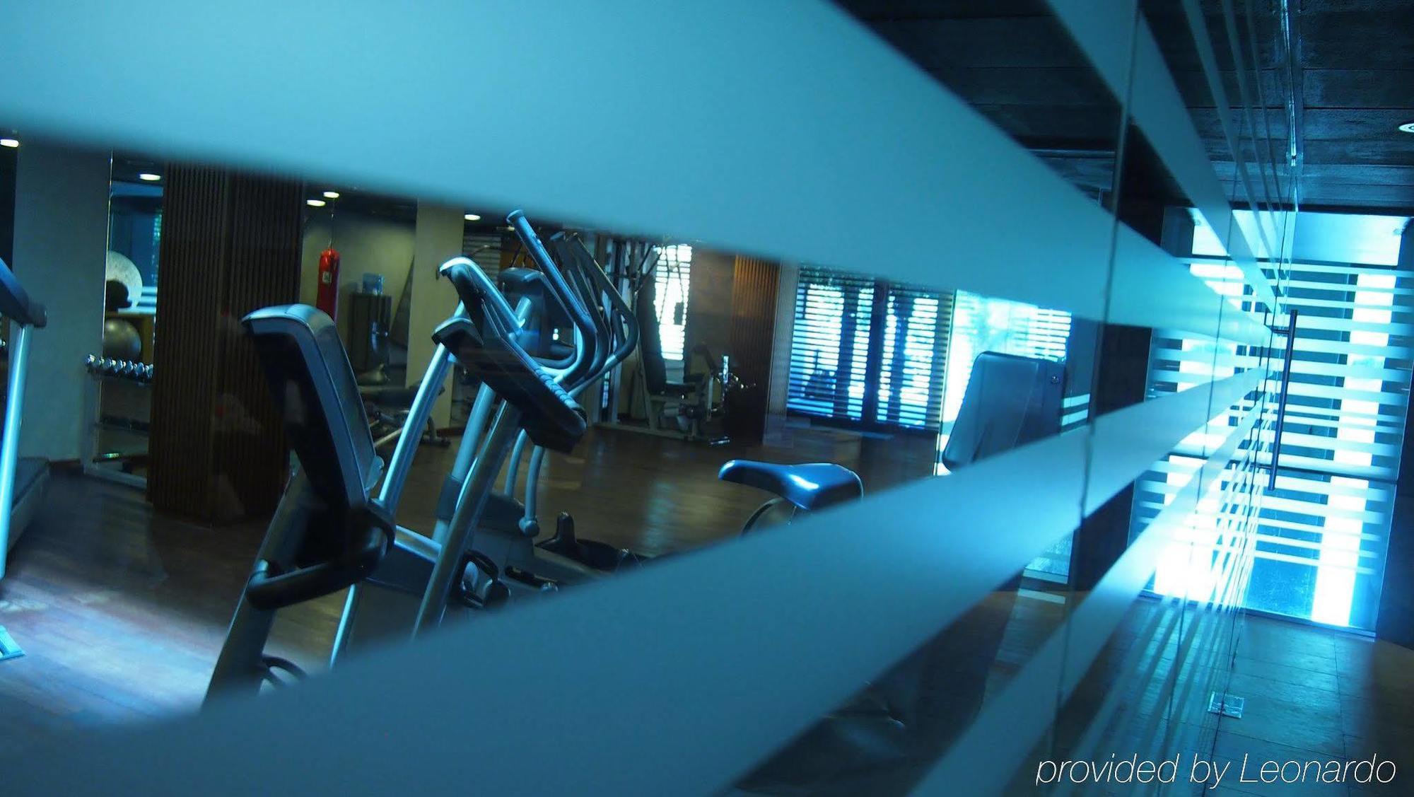 Hotel Miramar Barcelona Gl Exterior foto The gym at the Crowne Plaza Hotel, Dublin Airport