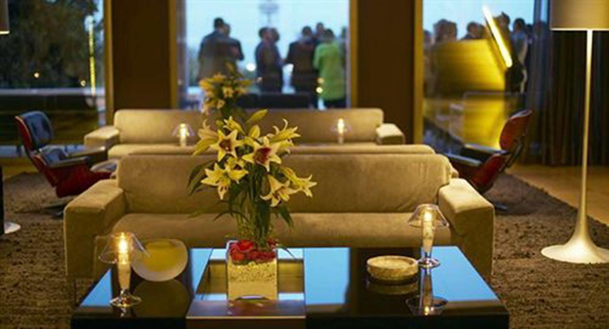 Hotel Miramar Barcelona Gl Exterior foto The lobby of the hotel